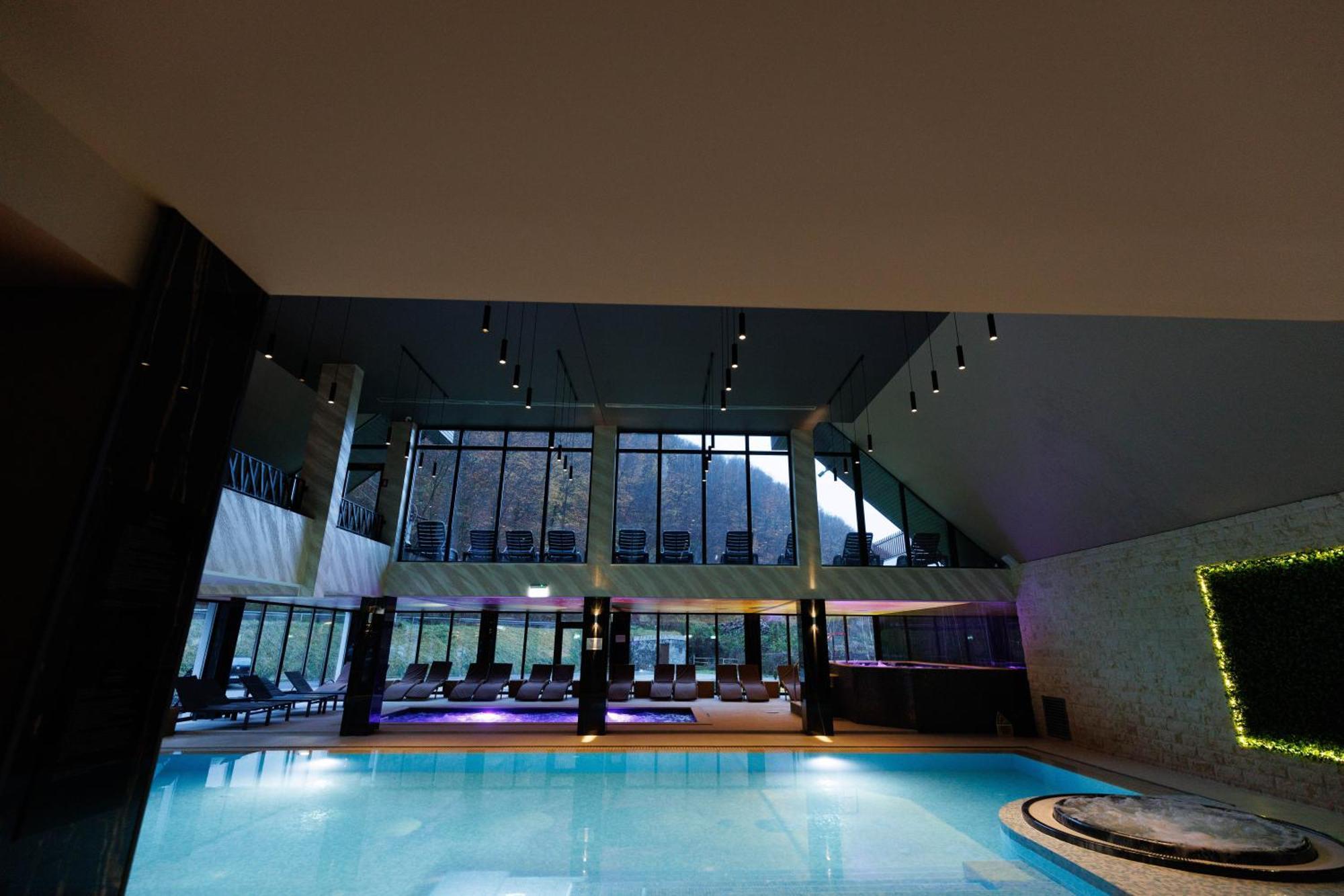 Nedei Hotel&Spa Transalpina Martinie Exterior foto